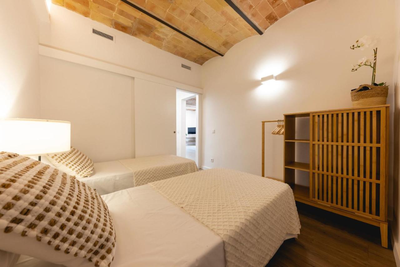 Bravissimo Cort Reial Entresol B Apartment Girona Exterior photo